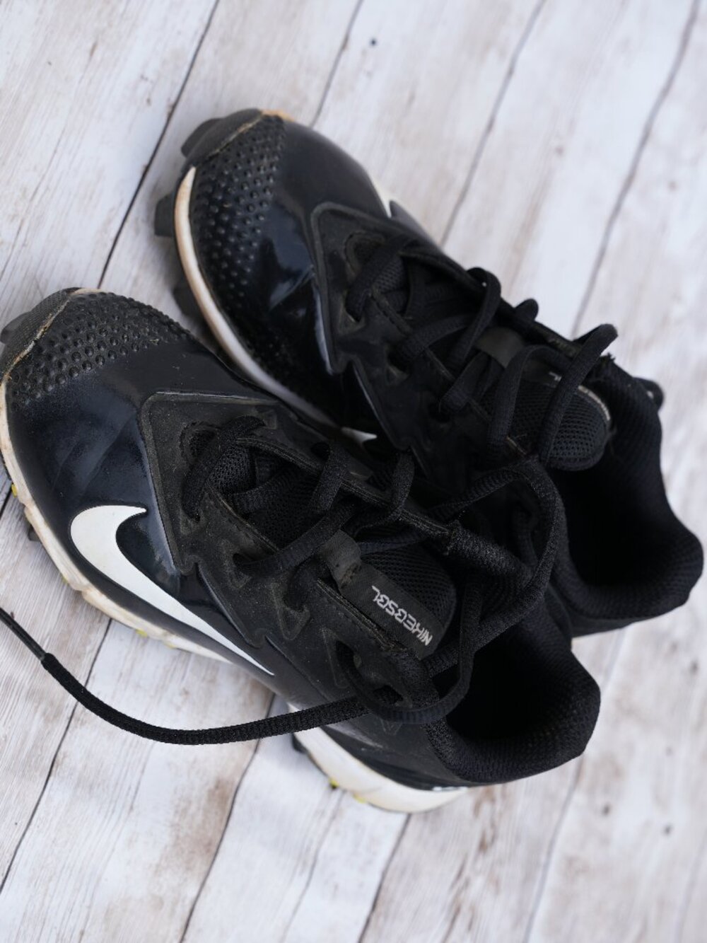 Nike Kid's Black Baseball Cleats Size 11C